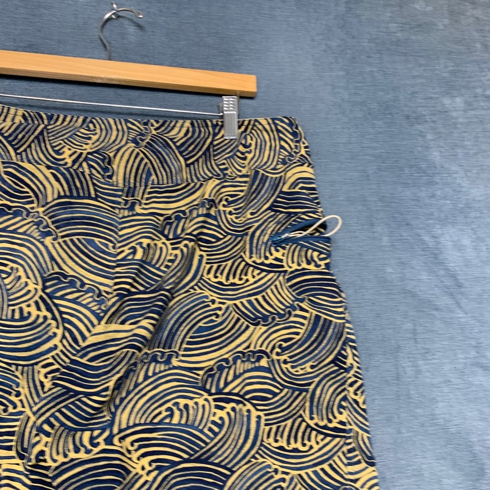 Patagonia Wavefarer Board Shorts Mens 32 Yellow Blue Waves Drawstring Summer - Picture 4 of 15